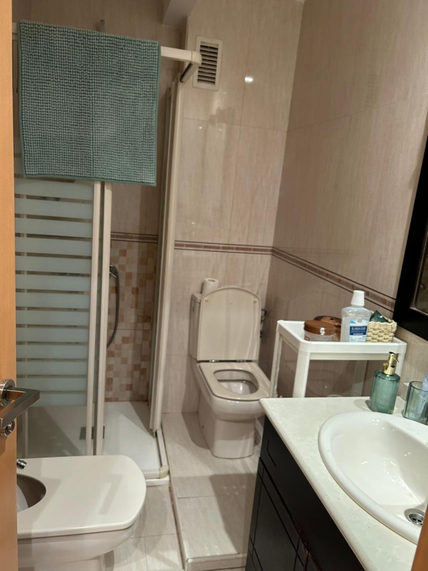 Comoda Habitacion Individual Madrid Dış mekan fotoğraf